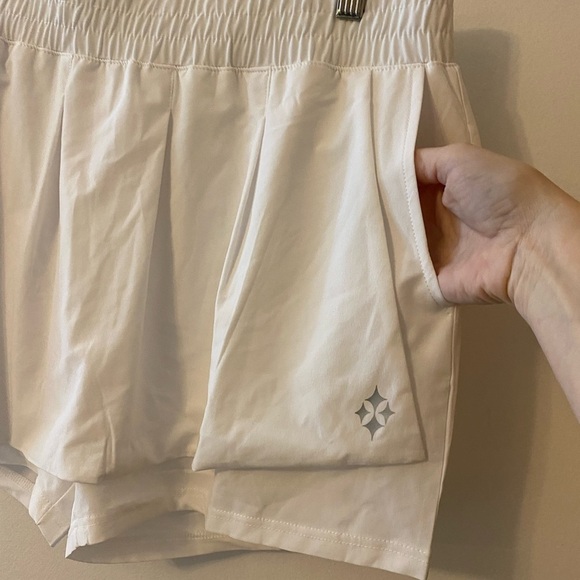 JoFit White Faux Wrap Active/Tennis/Golf Shorts - Picture 2 of 8